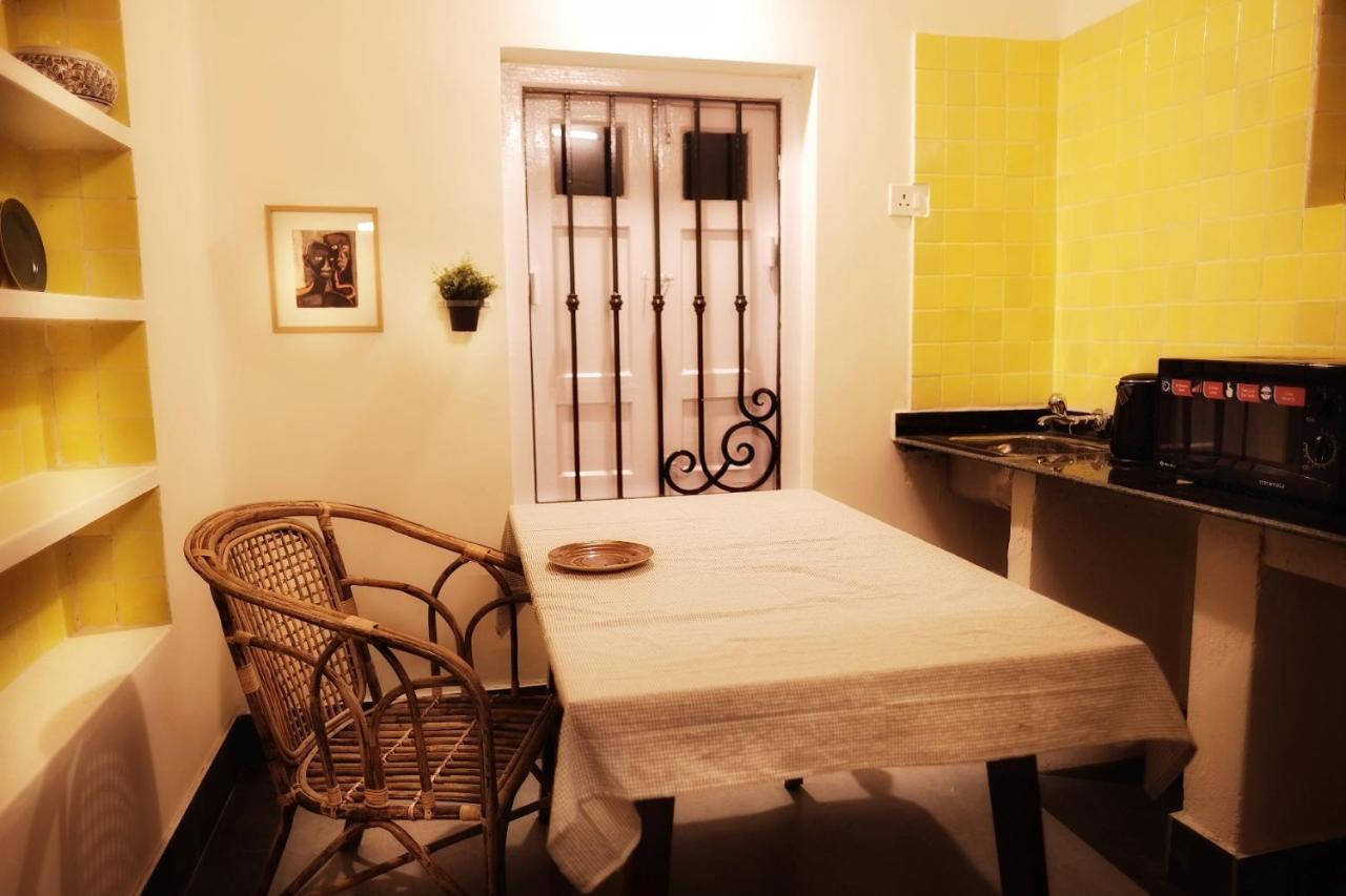 Parul - Elegant Heritage Home At The Heart Of Shantiniketan Bagian luar foto